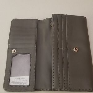 Mark & Graham leather wallet